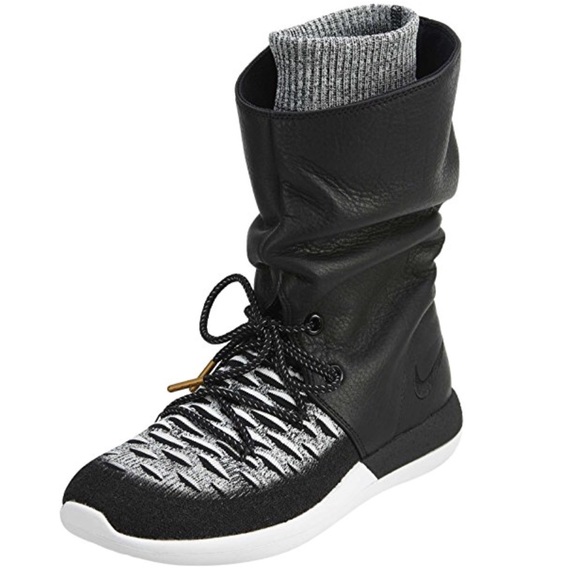 Nike Shoes - Nike Roshe Two Hi flyknit Sneakers Sz 9.5